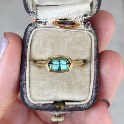 Why One-of-a-Kind Jewelry Makes the Perfect Gift